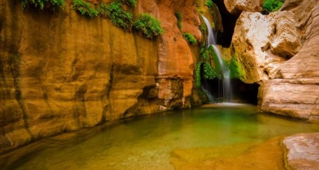 ElvesChasm_ROW783212421